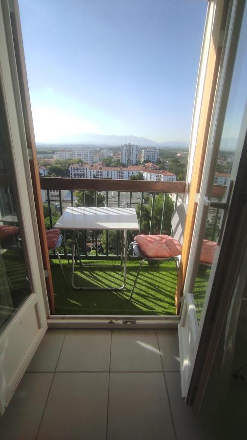 ペルピニャンT2 30M2 Au Calme, Vue Montagnes, Apercu Merアパートメント エクステリア 写真